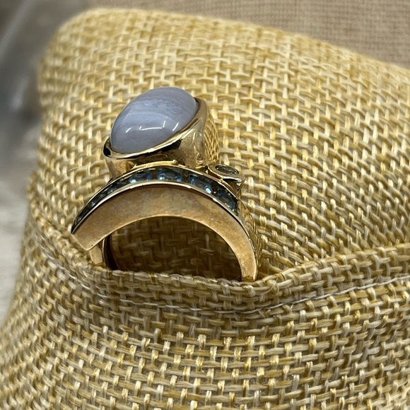 Vintage Estate Ring 925 Gold Tone with Blue Chalcedony and Accent Stones - Picture 7 of 15